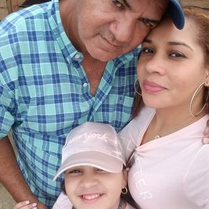 Meet your Posher, Kenia